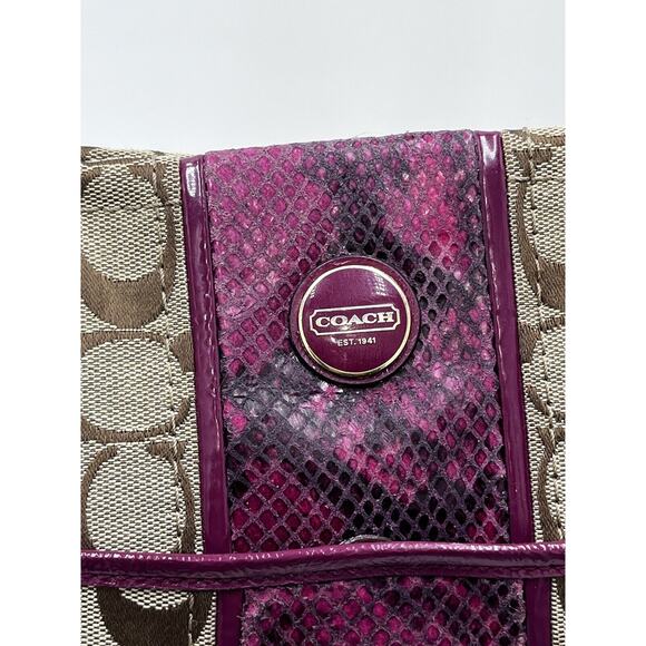 Authenticated F25706 Raspberry Snakeskin Tan Brown Signature Logo Tote Bag - Picture 2 of 16